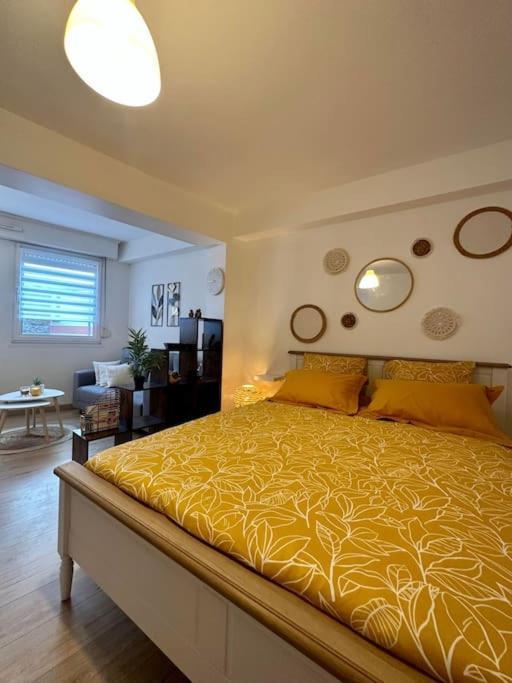 Appartement Neuf Entierement Equipe Proche Centre 阿棉 外观 照片